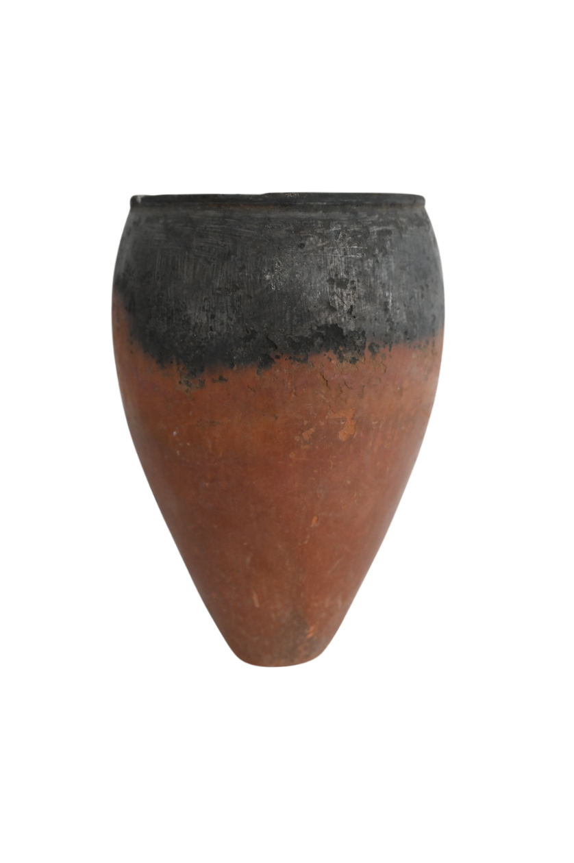 Naqada II black-topped red ware vessel from ancient Egypt, circa 3400–2800 B.C.